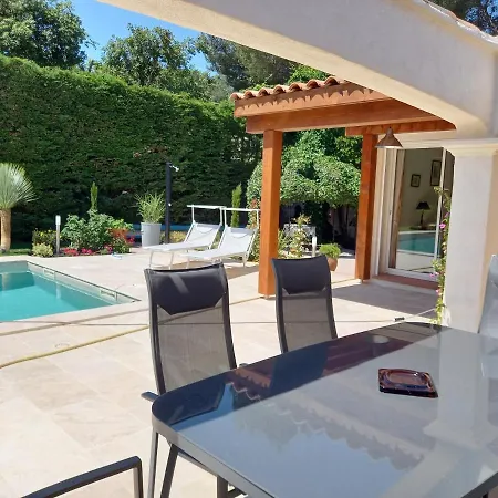Villa Au Calme Le Brusc Six-Fours-les-Plages Exterior photo